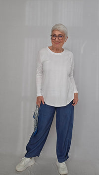 By Basics Genser Cotton Sense by basics- 4306 Basic bomullsgenser i løs modell kunstkolonialen