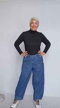 By Basics Genser S / Black Cotton Sense by basics- 4318 Pologenser i bomull kunstkolonialen