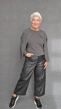 By Basics Jakke Black coffee / S by basics- 8022 Box cardigan m/rund hals kunstkolonialen