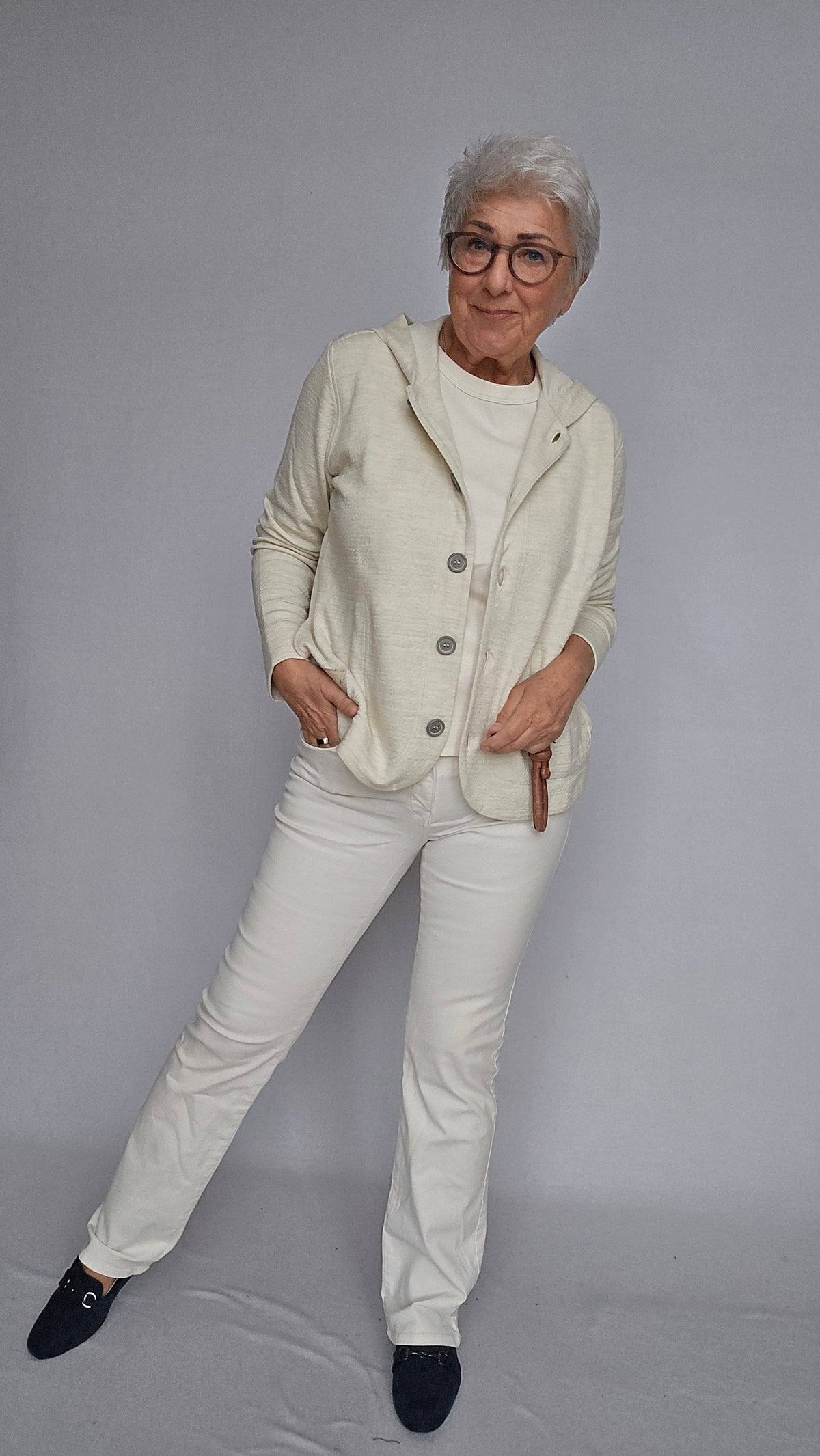 By basics Jakke by basics- 14026 jakke m/hette og knapper kunstkolonialen