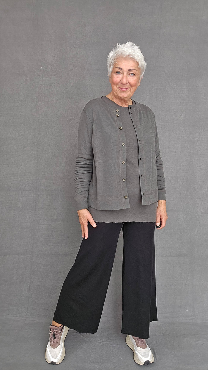 By Basics Jakke by basics- 8022 Box cardigan m/rund hals kunstkolonialen