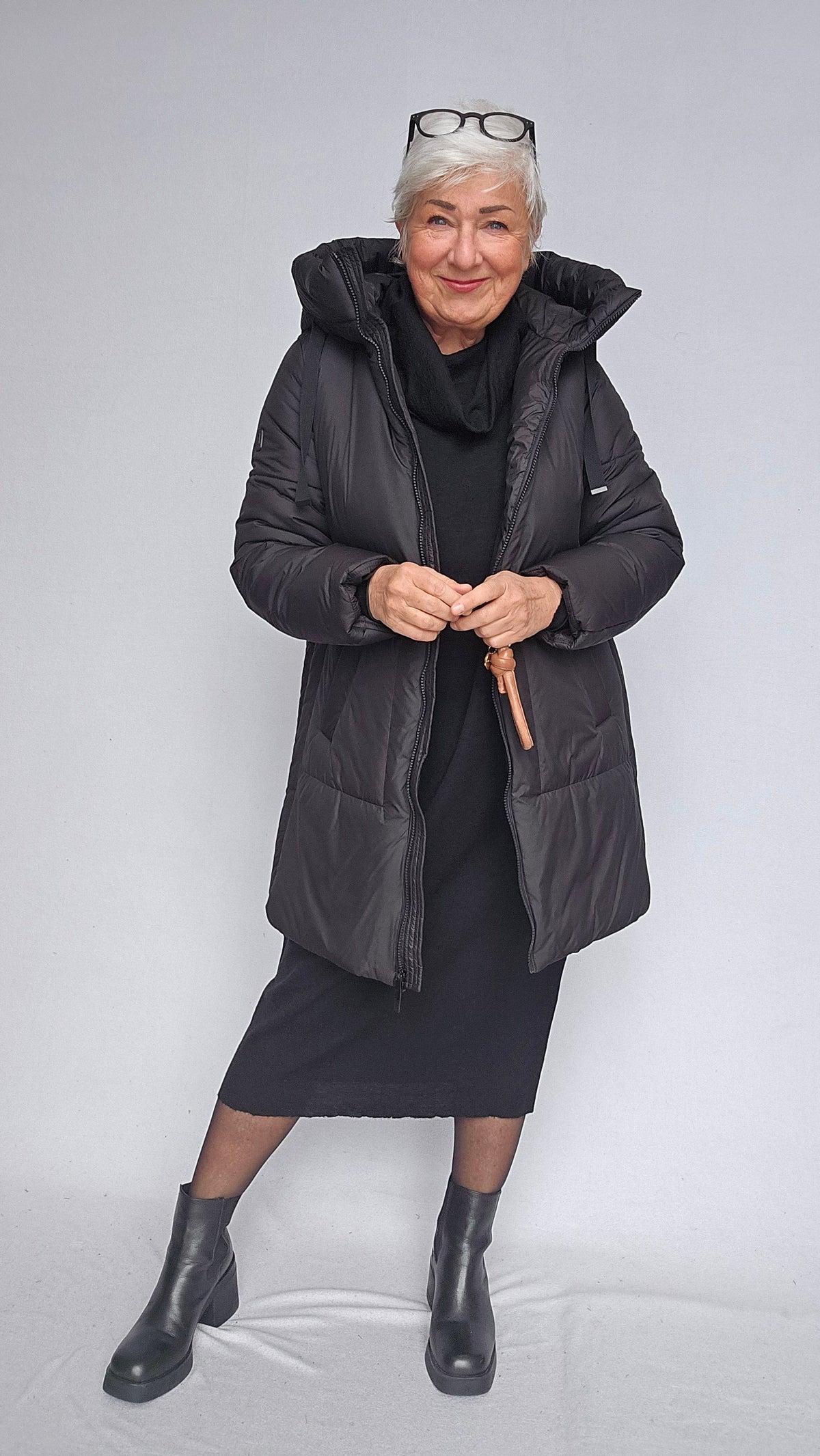 By basics Kjole by basics- 7028 Vid kjole m/rullekrave kunstkolonialen