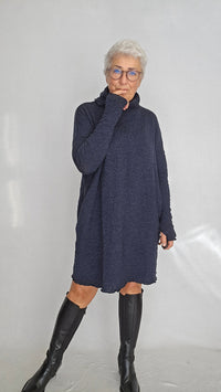 By basics Kjole Midnight blue melange / XS/S By basics- 7501 Kjole med rollneck i merino bubble wool kunstkolonialen