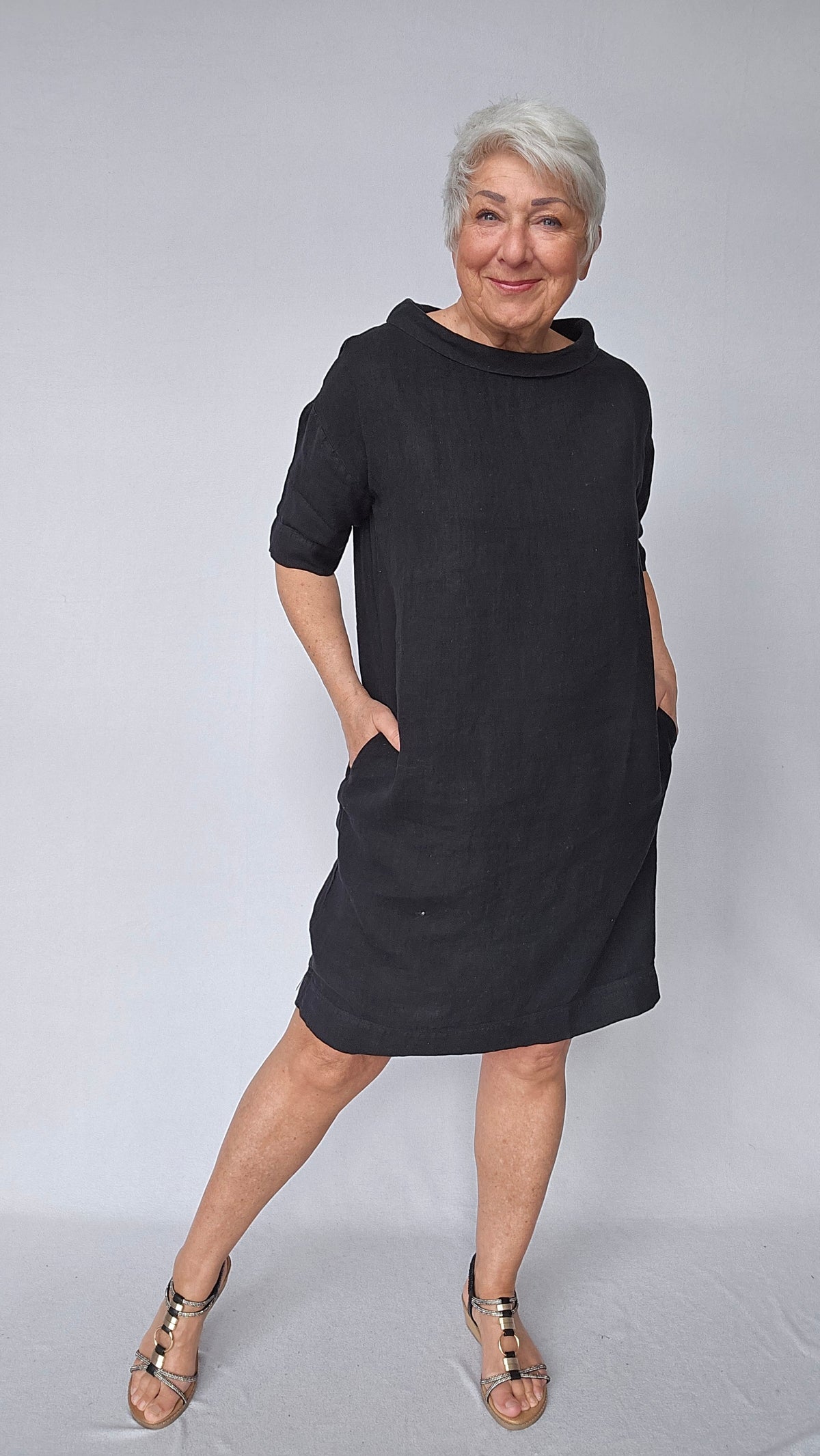By Basics Kjole OWN by basics- 11005 Linkjole med liten krave, Jackie kunstkolonialen