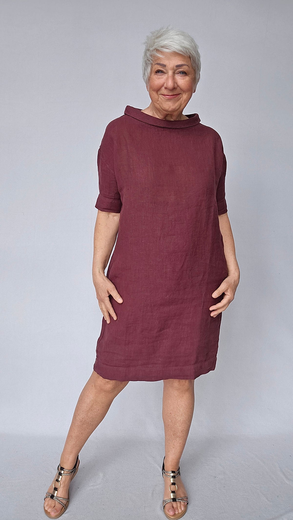 By Basics Kjole S / Burgundy OWN by basics- 11005 Linkjole med liten krave, Jackie kunstkolonialen