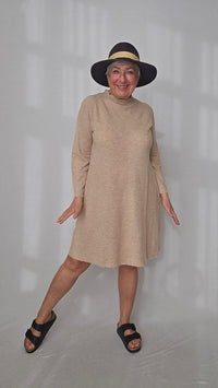 By Basics Kjoler by basics- 7043 ullkjole A-shape kunstkolonialen