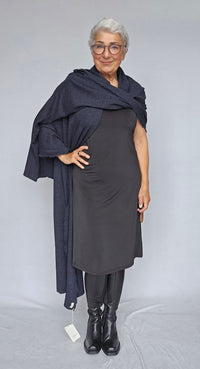 By Basics Kjoler By basics- 7045 Dress Long W/Pleats & High Neck kunstkolonialen