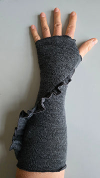 By Basics Pulsvarmere Anthrasite melange by basics- Bubblewool 1509 pulser m/volang kunstkolonialen