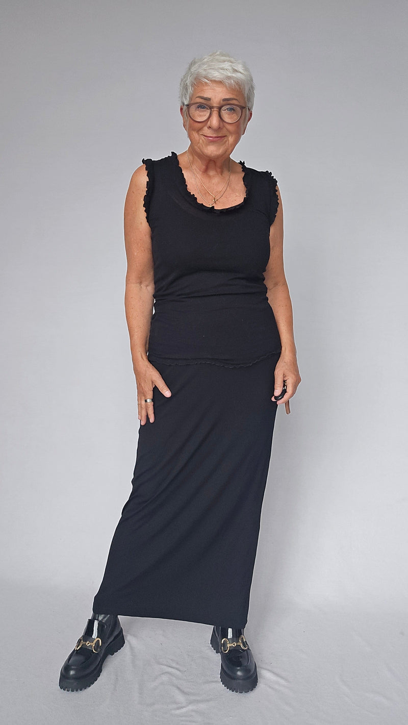 By basics Skjørt By Basics Bamboo- 5605 extra long skirt kunstkolonialen