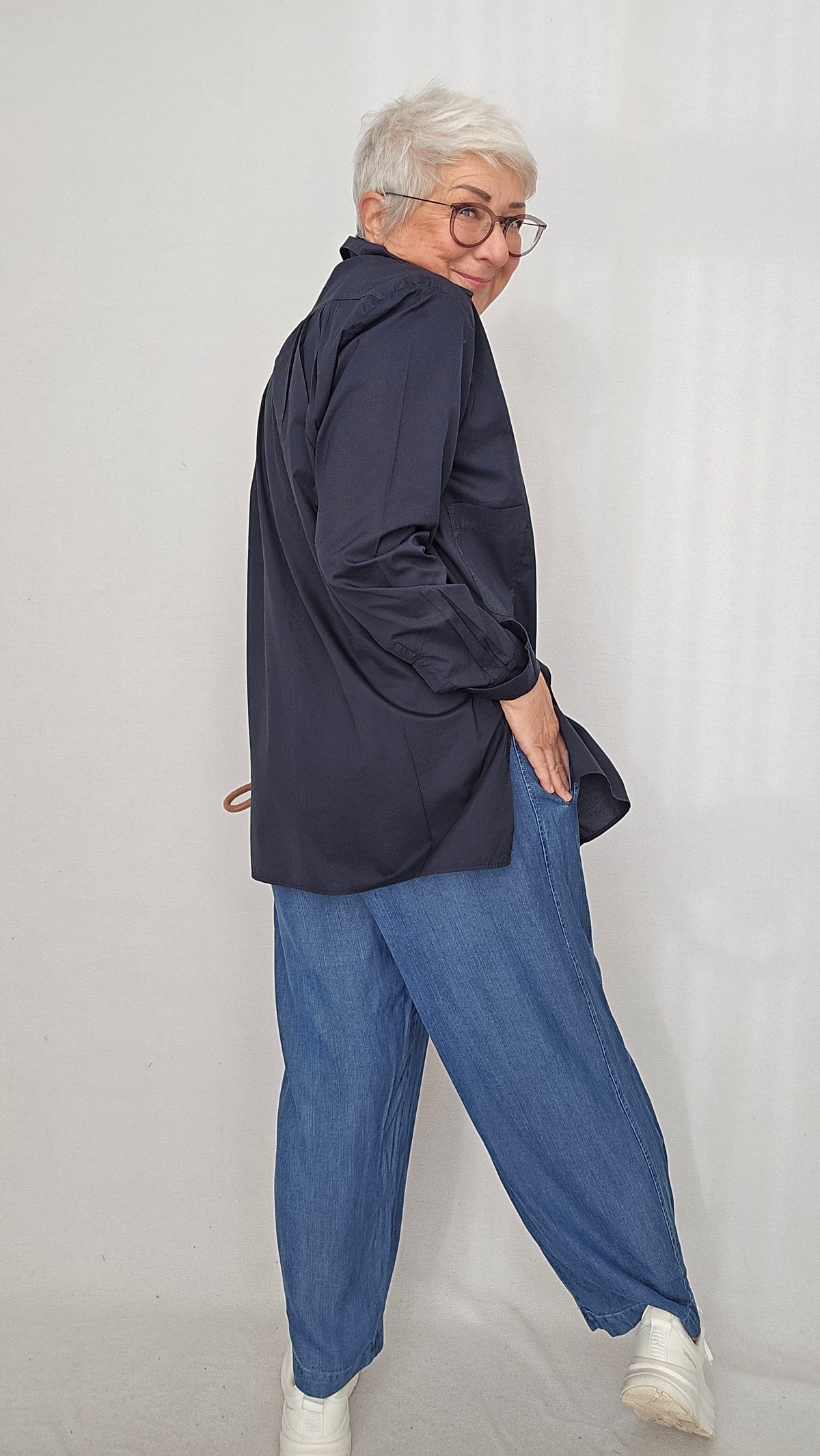 By Basics skjorte OWN by basics- 13002 Poplinskjorte kunstkolonialen