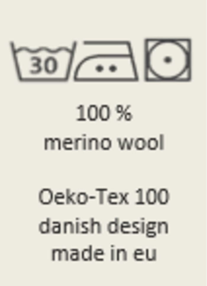 By Basics Tunika By Basics- 6040 Tunika m/splitter i sidene kunstkolonialen