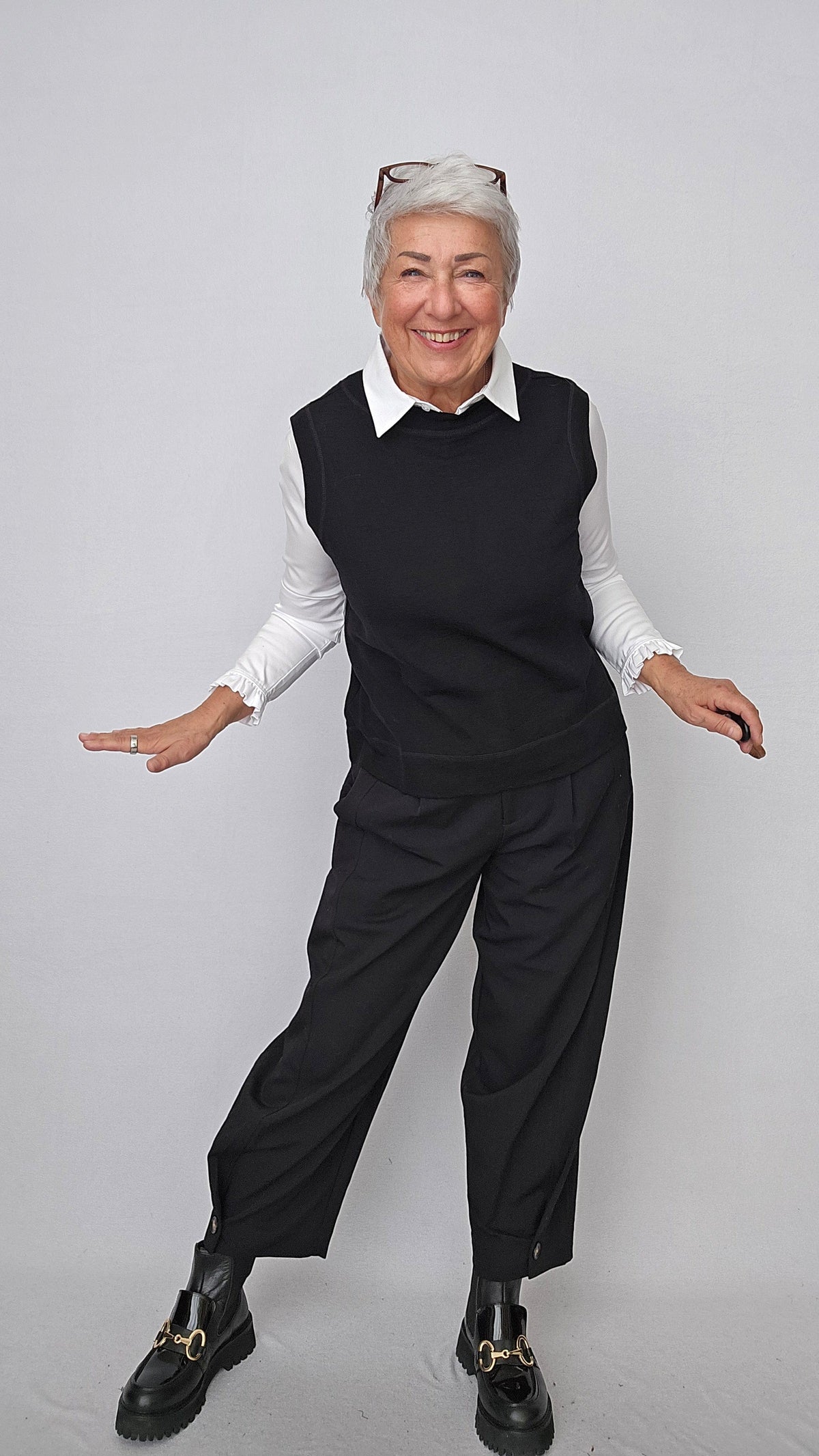 By Basics Ulltopp Black / S By Basics- 2022 Topp/vest med rund hals kunstkolonialen