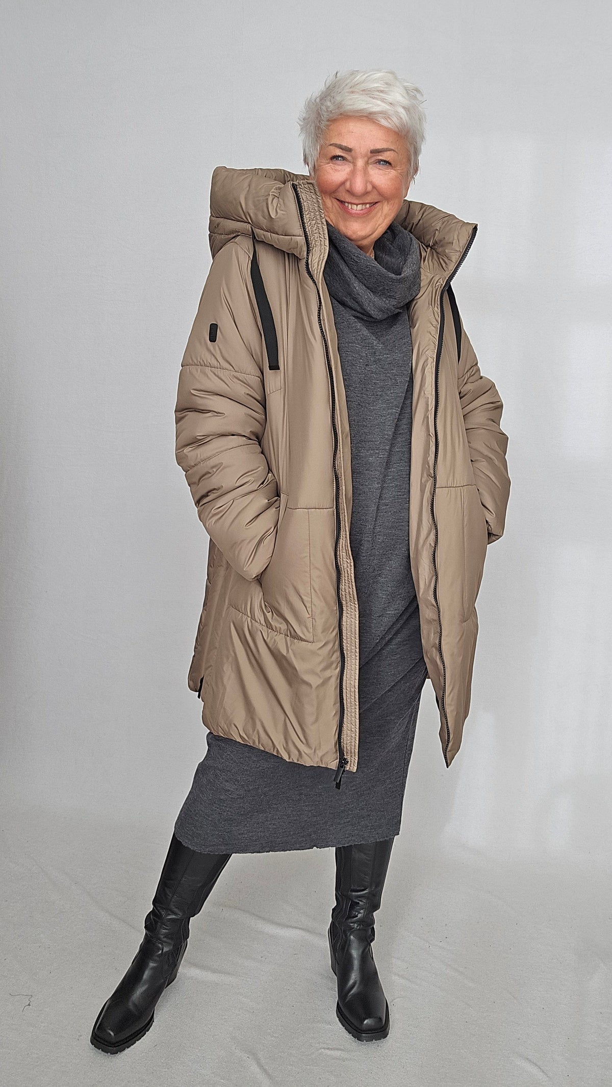 Cero Etage Boblejakke Cero Etage- Boblejakke m/stor hette kunstkolonialen