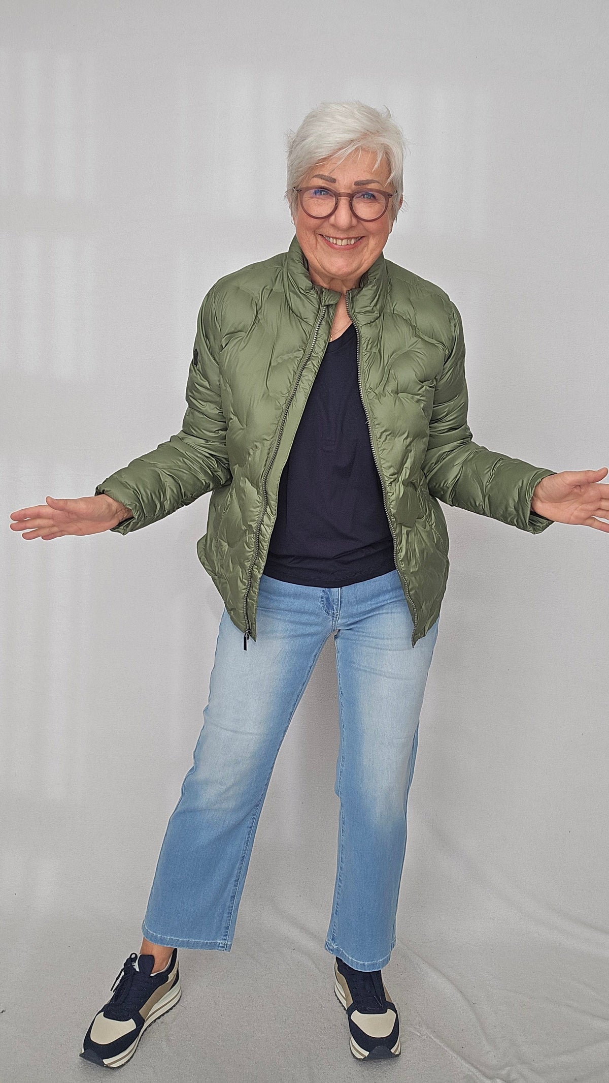 Cero Etage Dunjakke Cero Etage- Resirkulert tynn dunjakke kunstkolonialen