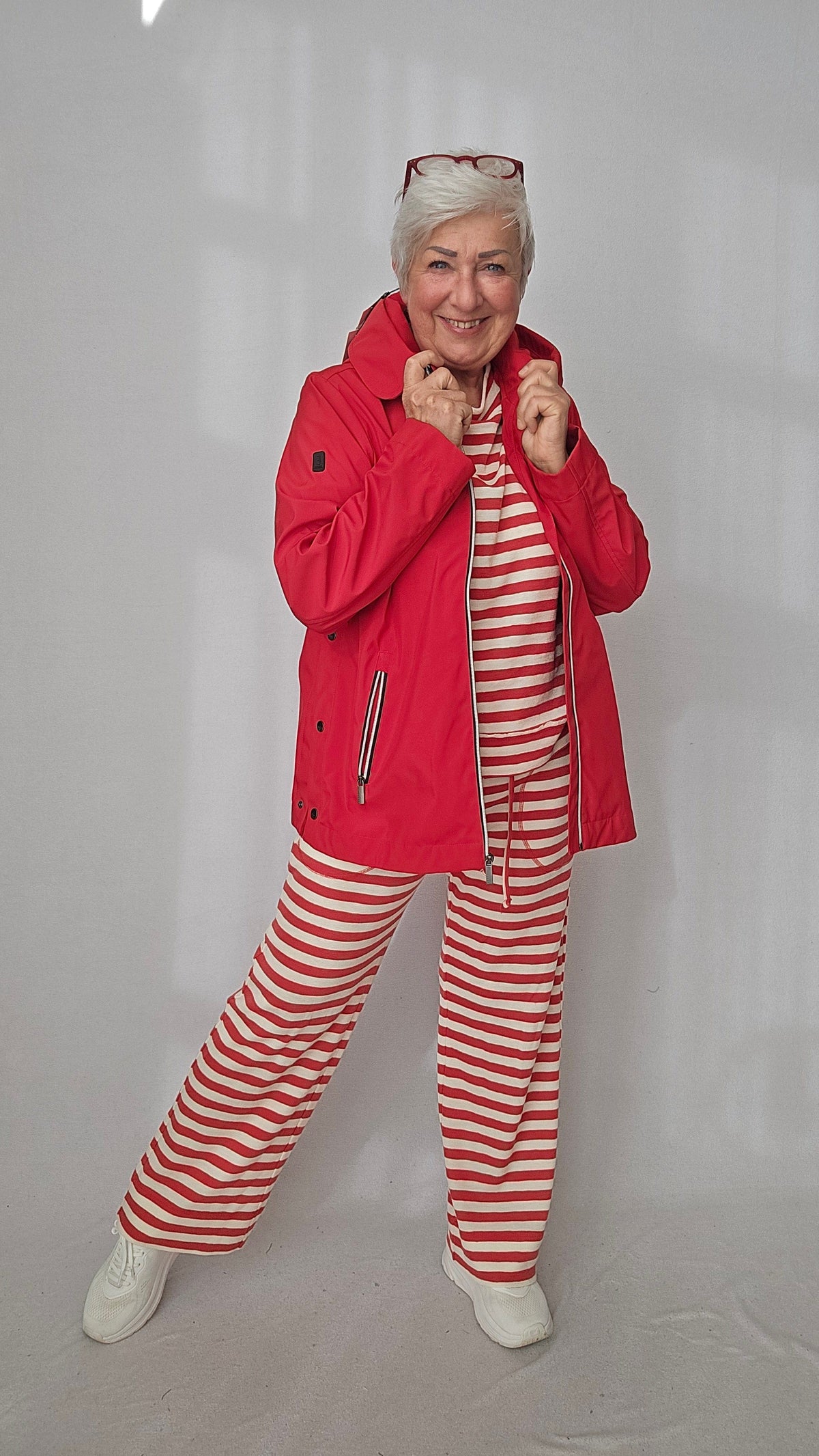 Cero Etage Jakke Cero Etage- Sporty rød jakke kunstkolonialen