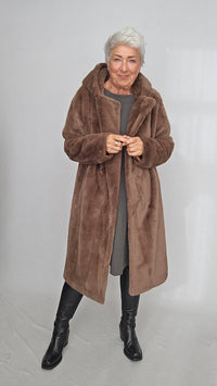 Cero Etage Kåpe Etage- Fuskepels m/hette kunstkolonialen