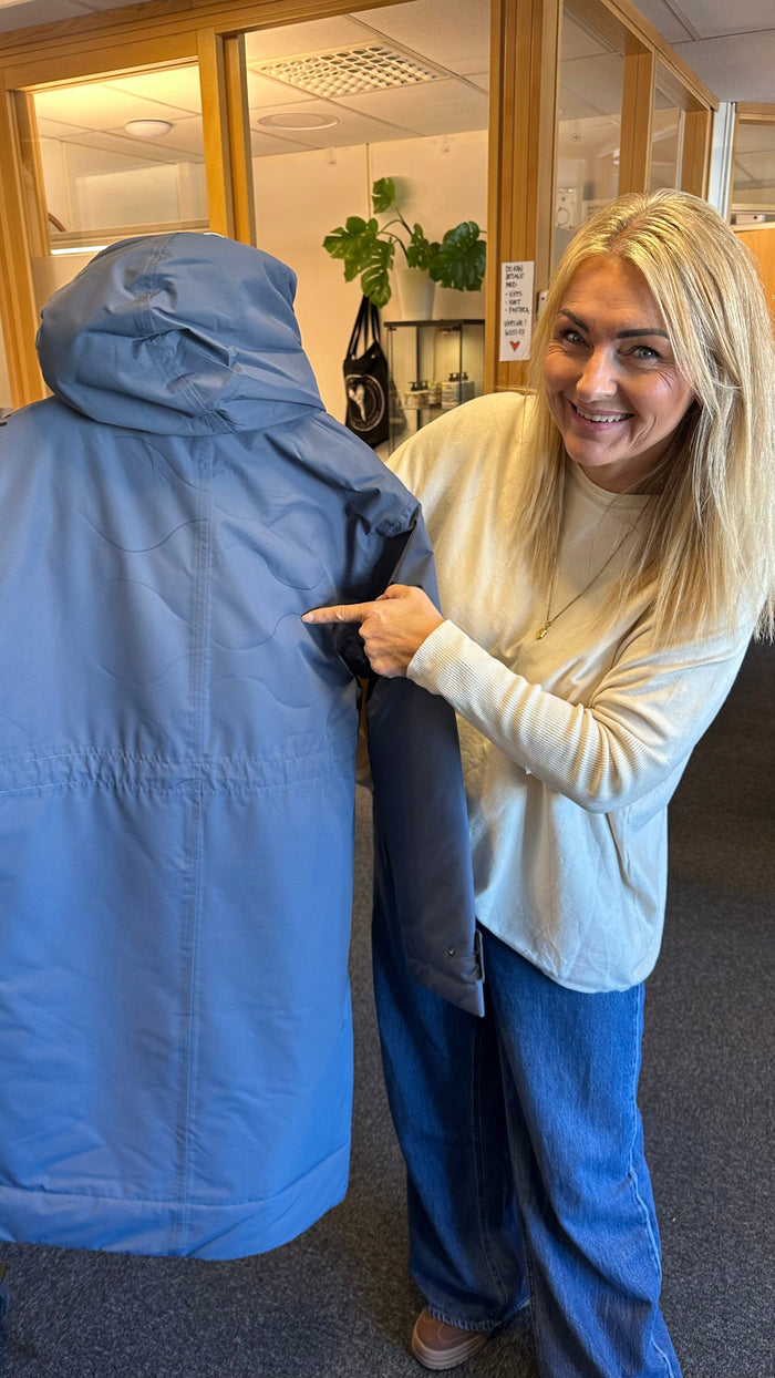 Cero Etage Regnjakke Cero Etage- Recycle Magic Rain Jacket LANG kunstkolonialen
