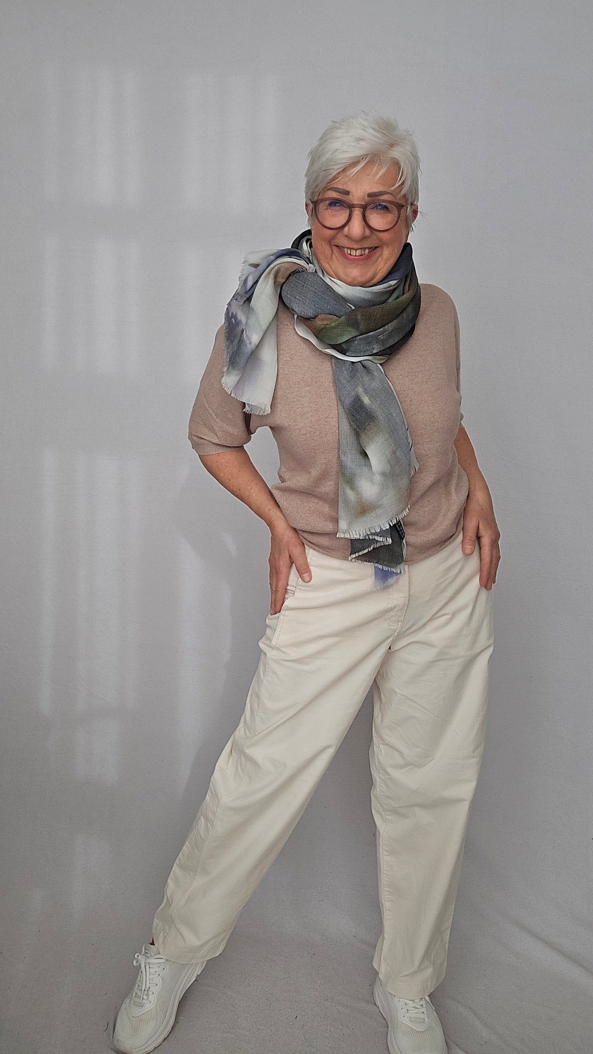 CRO Bukse 34 / Off white CRO- Carla barrel bukse i babycord kunstkolonialen