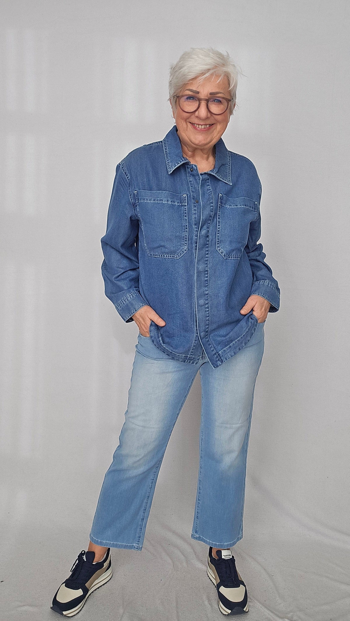 CRO Bukse CRO- Kick flared denim bukse kunstkolonialen