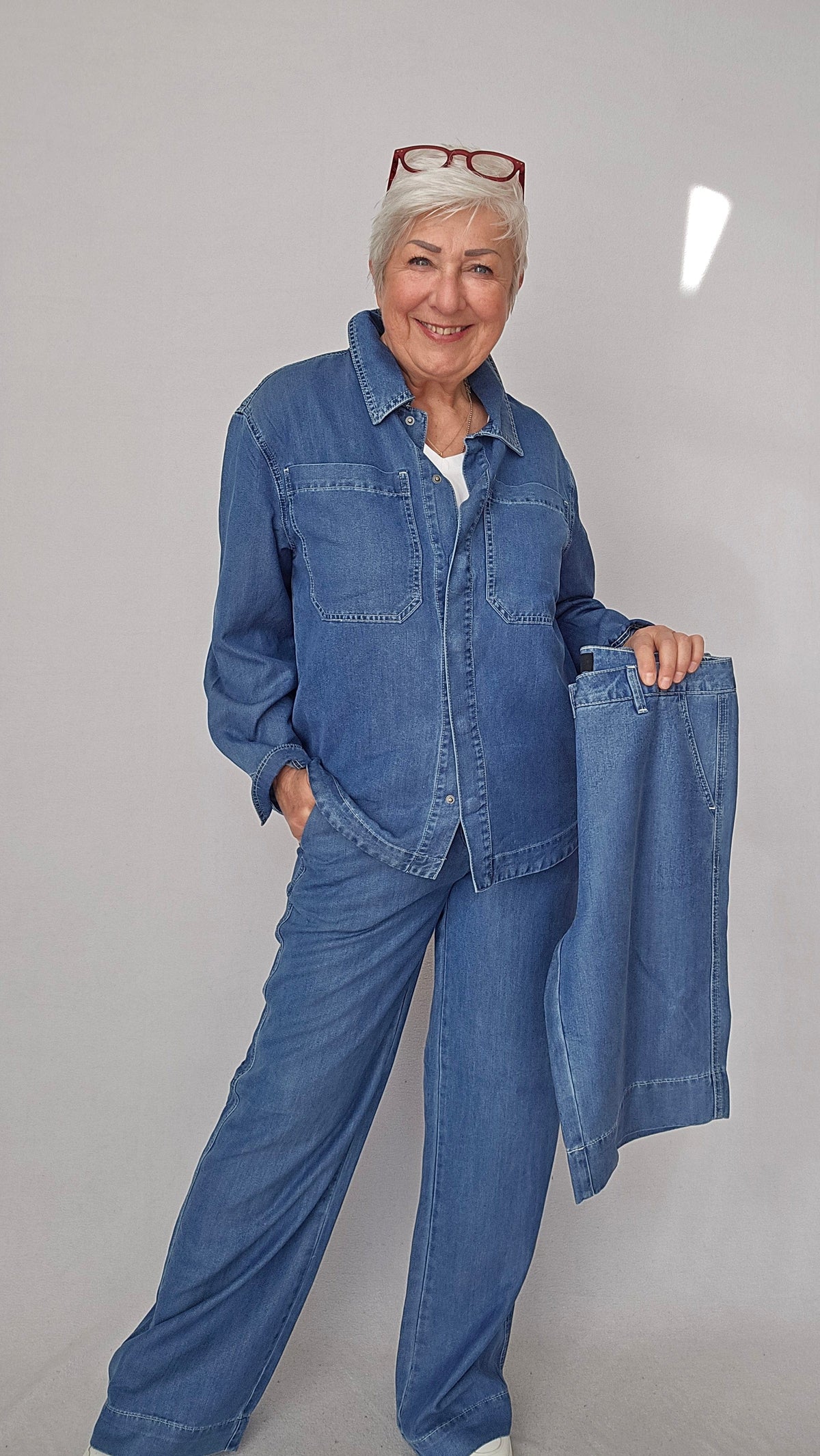 CRO Bukse CRO- Wide pants i Lyocell kunstkolonialen