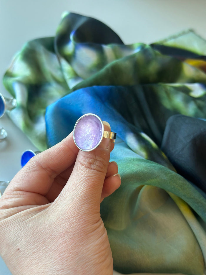 Embla Smykker Ring Lys lilla Embla Smykker- Boble ring stor- i forskjellige farger (23mm i diam) kunstkolonialen