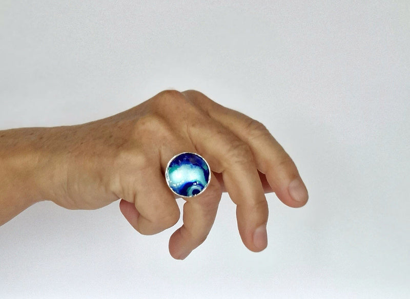 Embla Smykker Ring Nordlys Embla Smykker- Boble ring stor- i forskjellige farger (23mm i diam) kunstkolonialen