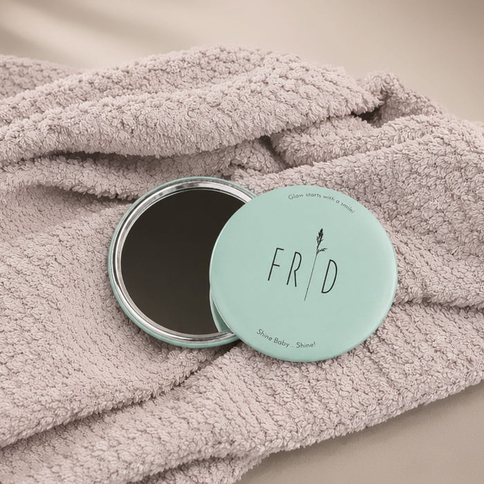FRID Cosmetics Speil FRid Cosmetics- Lite rundt speil kunstkolonialen