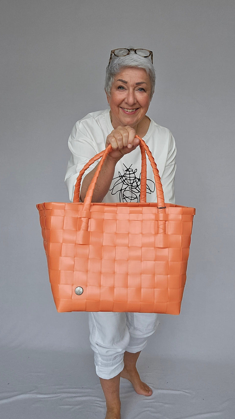 Handed By Handlenett Deep Carrot Orange Handed By- Paris Shopper- I mange fine farger  -COLOR ME HAPPY! kunstkolonialen
