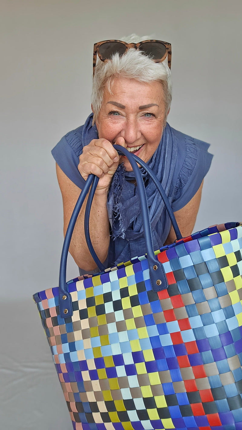 Handed By Vesker Handed By- Mingle Shopper kunstkolonialen
