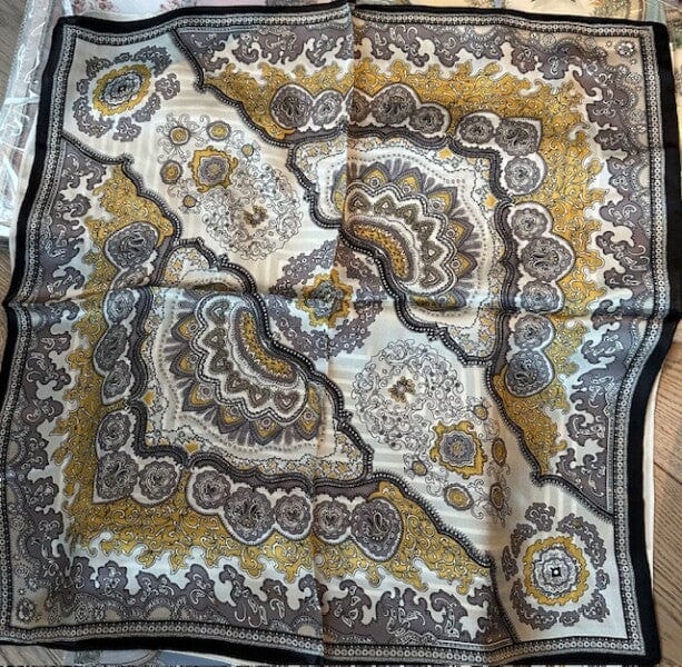Leas Verden- Silkeskjerf 53 x 53 cm