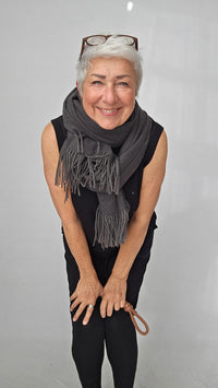 Kvitfjell Handbags Skjerf Kvitfjell- Cashmereskjerf i mange fine farger kunstkolonialen