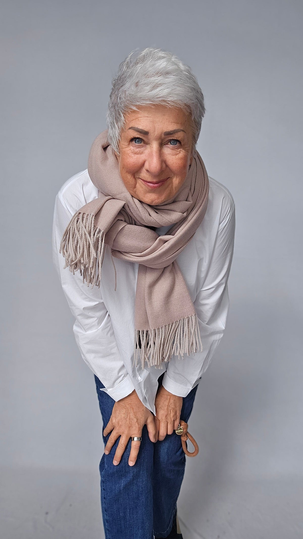 Kvitfjell Handbags Skjerf Kvitfjell- Cashmereskjerf i mange fine farger kunstkolonialen