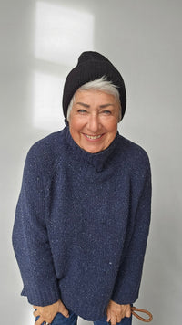 Kvitfjell Lue Black Kvitfjell- Lue i angora kunstkolonialen