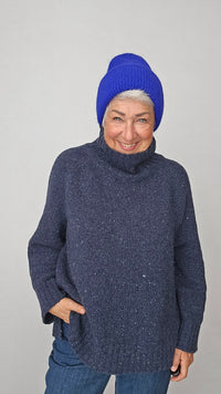 Kvitfjell Lue Bright blue Kvitfjell- Lue i angora kunstkolonialen