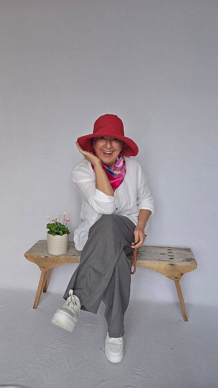 Leas Verden Hatter Deep red Leas verden- Sommerhatt i forskjellige farger ☀️👒 kunstkolonialen