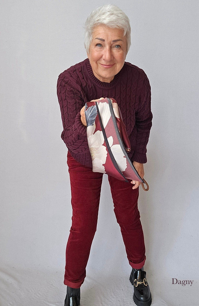 Leas Verden Skjerf Leas Verden- Silkeskjerf 53 x 53 cm kunstkolonialen