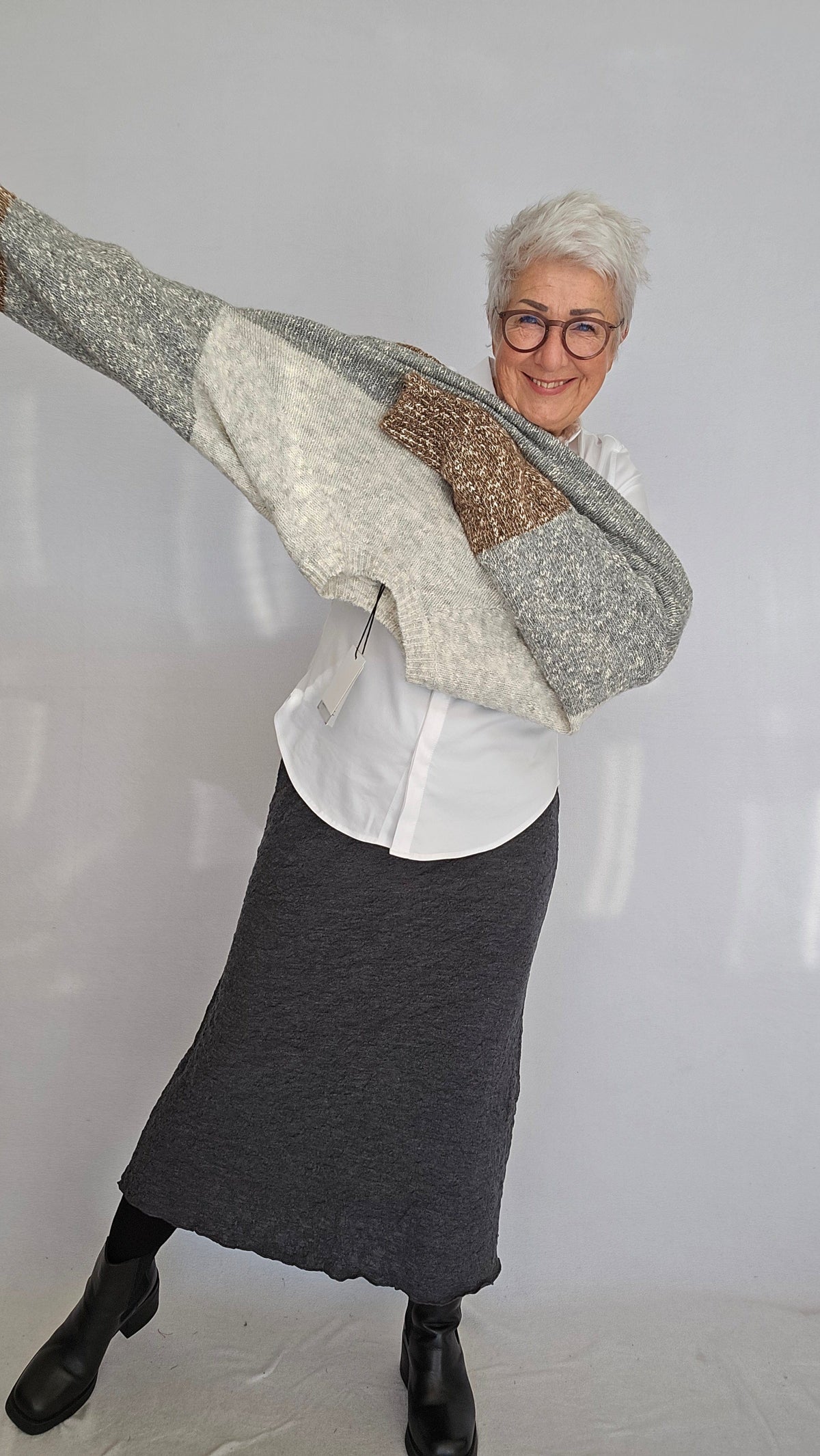 Lundgaard Genser Lundgaard- Genser i melert strikk m/rund hals kunstkolonialen