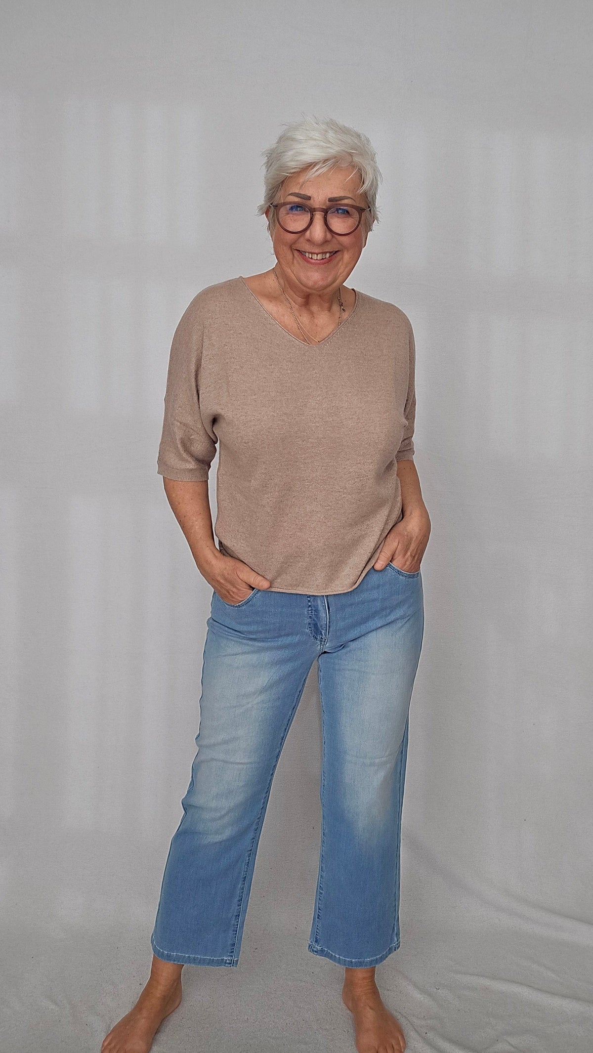 Lundgaard Genser Lundgaard- Topp med V-hals kunstkolonialen