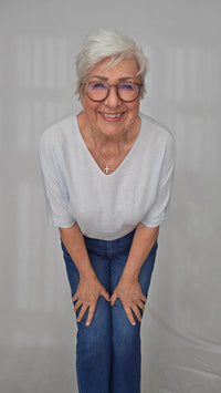 Lundgaard Genser Lundgaard- Topp med V-hals kunstkolonialen