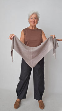 Lundgaard Skjerf Sand melange Lundgaard- Lite cashmere skjerf kunstkolonialen