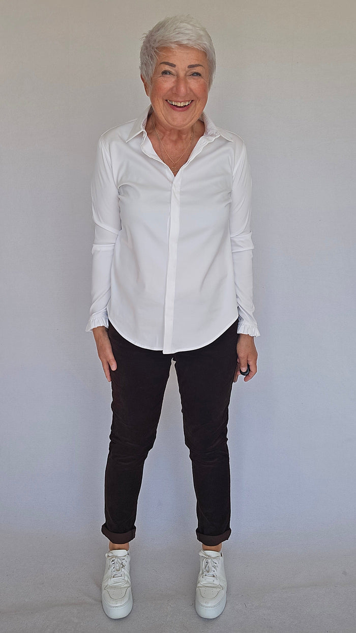 Lundgaard skjorte Hvit / 34 Lundgaard- Pen bluse med god stretch,og rysjer på mansjetten kunstkolonialen