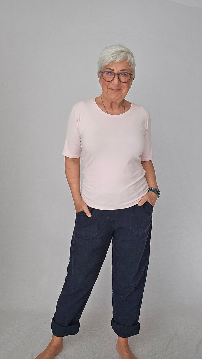 Lundgaard T-Shirt Light pink / S Lundgaard- T-shirt i bomull kunstkolonialen