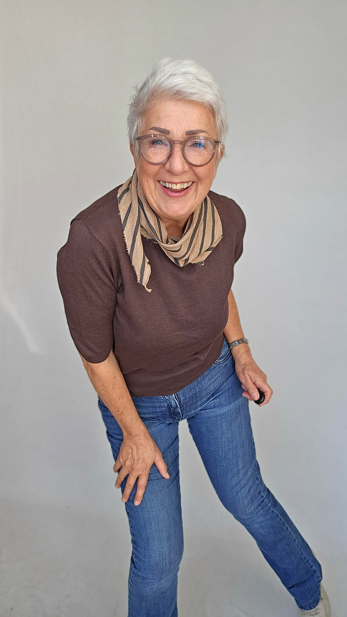 Lundgaard Topp Lundgaard- Kortermet gensertopp kunstkolonialen