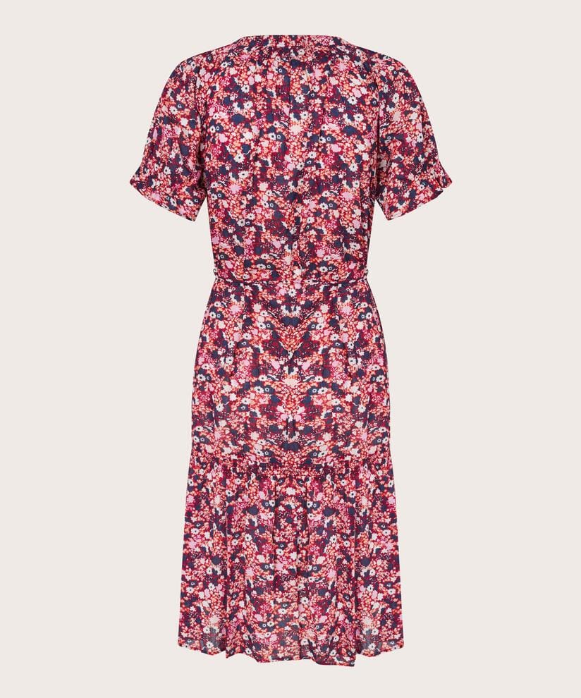 Masai Blomsterkjole MASAI- Norenthis blomsterkjole kunstkolonialen