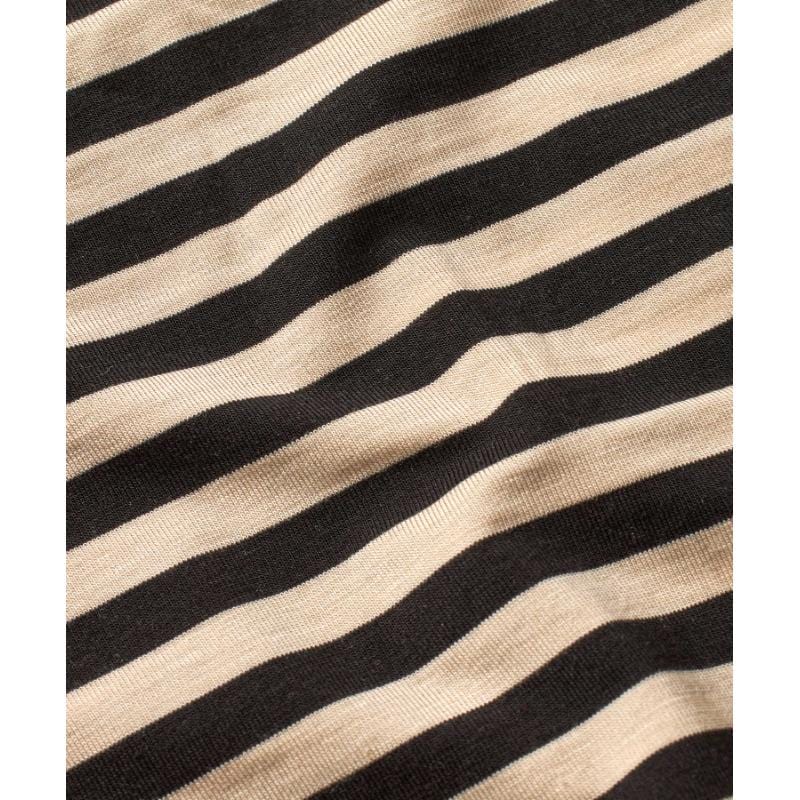 Masai Genser Masai- Barr Stripete sort/beige oversize genser kunstkolonialen