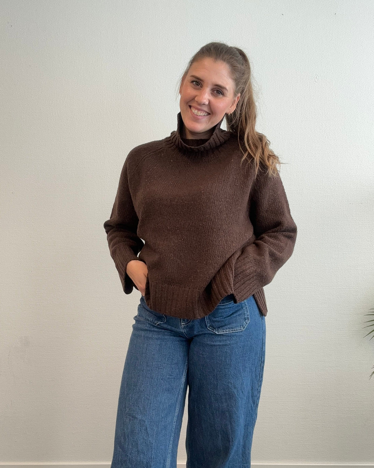 Masai Genser Slate black / S MASAI- Fenoria strikkegenser m/høy hals kunstkolonialen