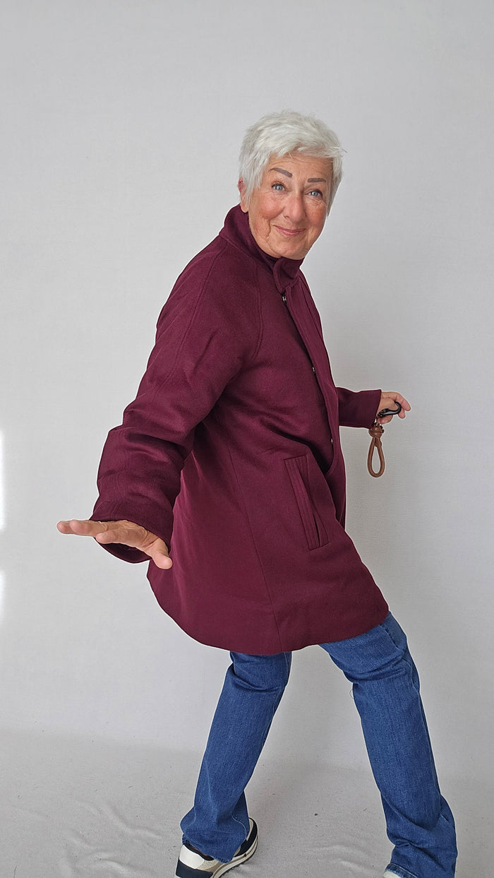 Masai Jakke Fig / XS MASAI- Tholren A-shape kåpe kunstkolonialen