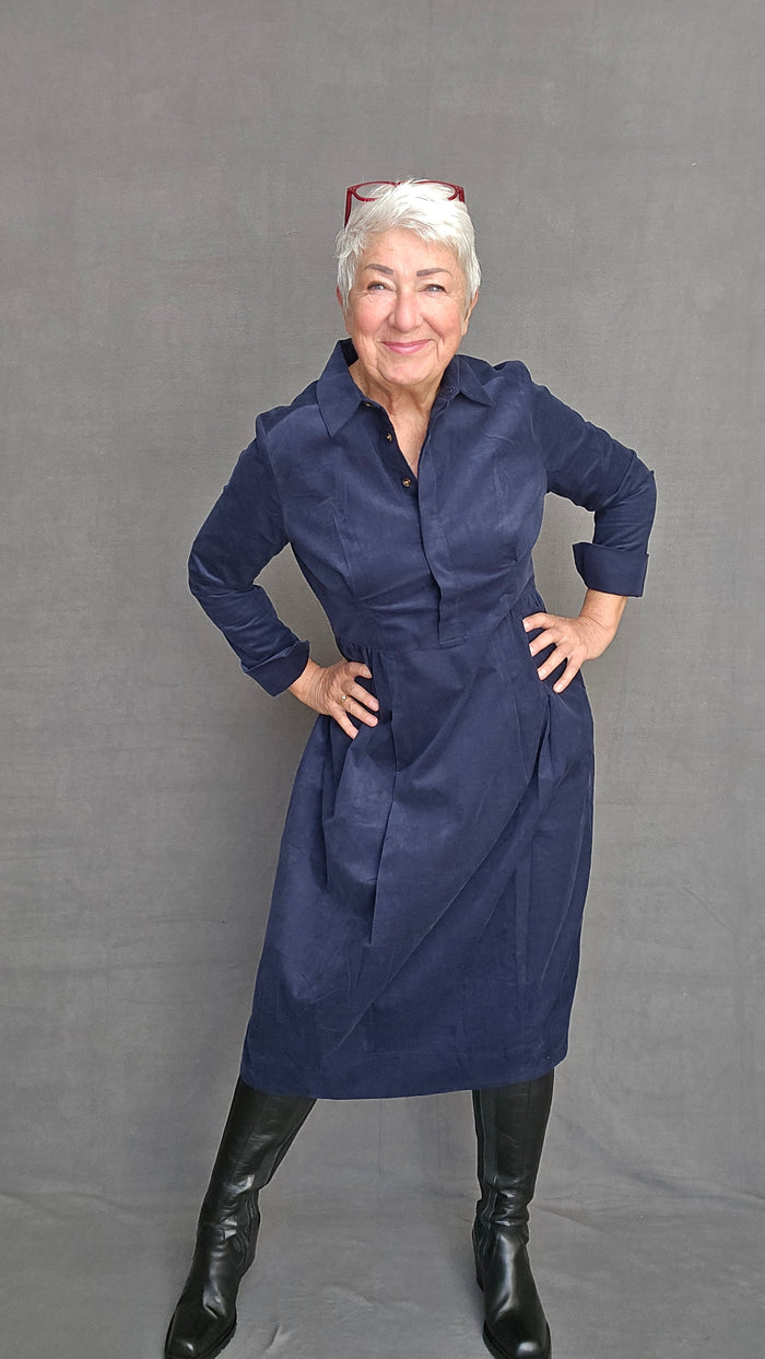 Masai Kjole Dress blue / S MASAI- Nayo kjole m/krage i babycord kunstkolonialen