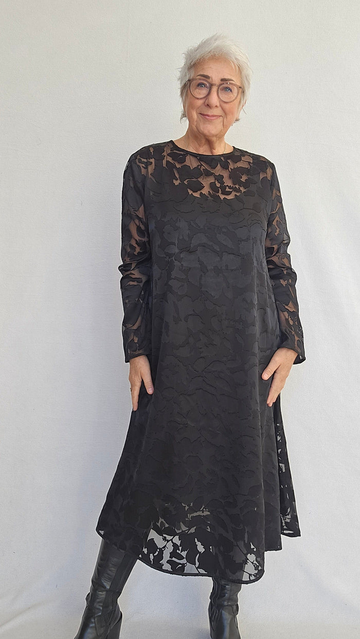 Masai Kjole MASAI- Nivaru kjole kunstkolonialen