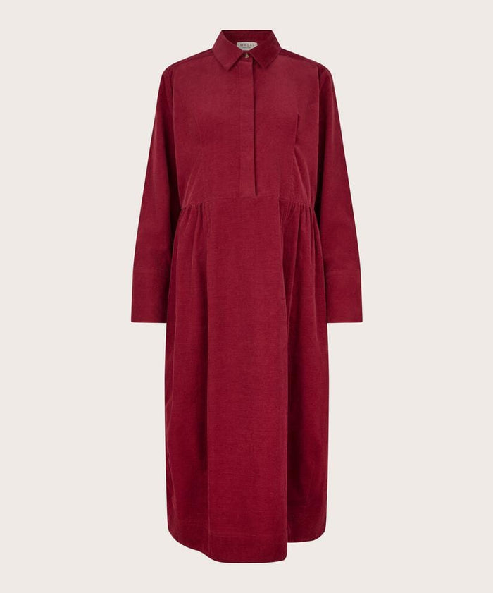 Masai Kjole Tibetan red / S MASAI- Nayo kjole m/krage i babycord kunstkolonialen